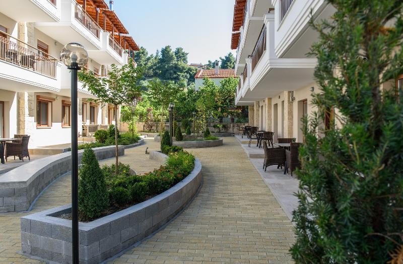Apanemia By Flegra Hotels Пефкохори Екстериор снимка