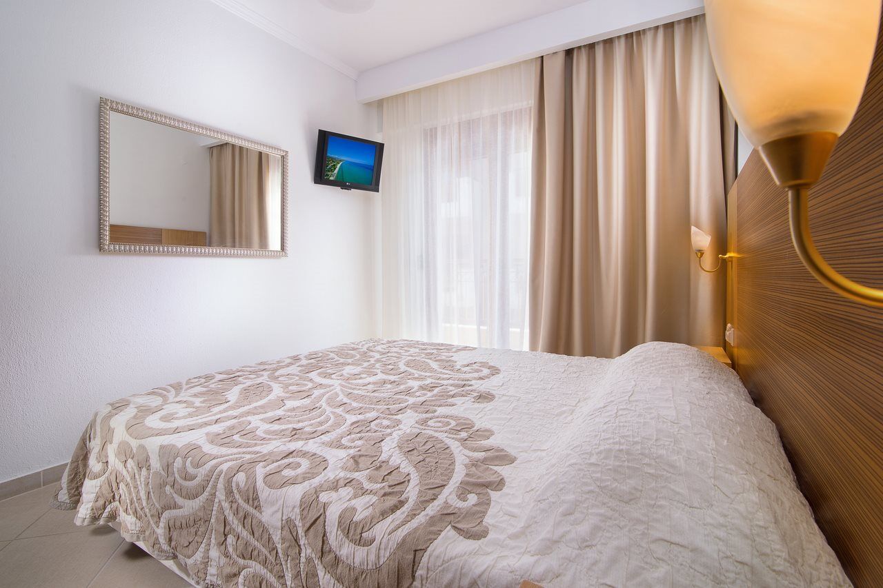 Apanemia By Flegra Hotels Пефкохори Екстериор снимка